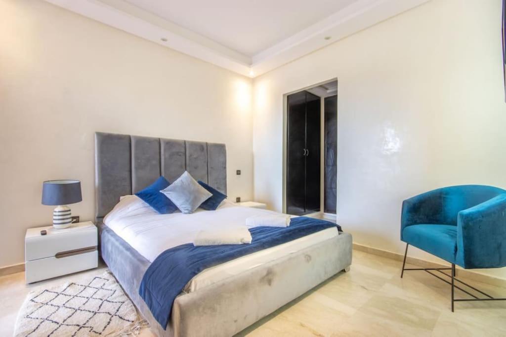 Apartment New! App Essafae Avec Piscine Au Centre